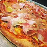 Pizza Da Noi food
