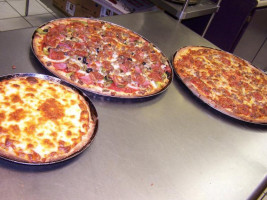 The Village Pizza Of Limestone County food