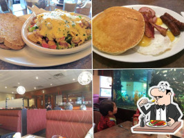 Smitty's Family And Lounge food