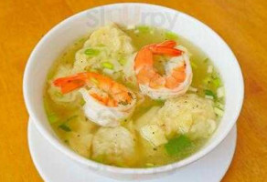 Lotus Vietnamese Cuisine food