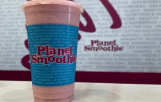 Planet Smoothie food