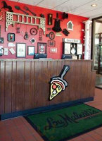 Lou Malnati's Pizzeria Carry Out inside