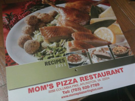 Mom's Pizza Restaurant food