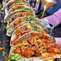 Borracha Mexican Cantina food
