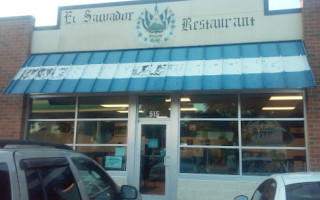 EL Salvador Restaurant, LLC outside