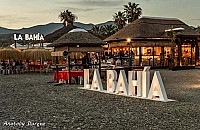 La Bahia outside