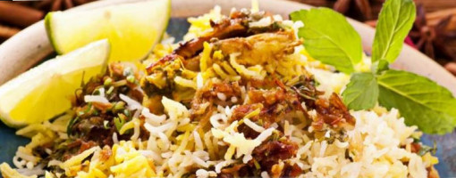 Tandoor E India food