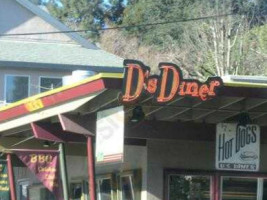 D's Diner outside