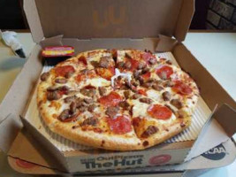 Pizza Hut food