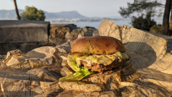 O’ Burger De La Presqu Ile food