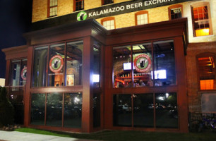 Kalamazoo Beer Exchange outside