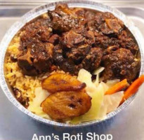 Ann's Roti Shop food