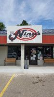 Nina's Cafe And Carousel outside