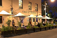 Orient Hotel - Pub people