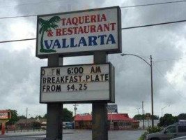 Taqueria Vallarta outside