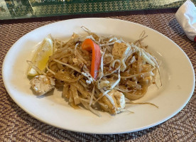 Lemon Grass Thai Cuisine outside