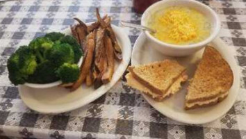 The County Seat Country Cooking Cafe food