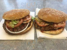 On The Moo-ve Burger Barn food