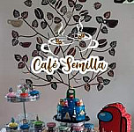 Cafe La Semilla outside