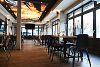 Deseo I Restaurant Cafe Bar inside