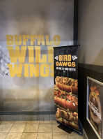 Buffalo Wild Wings Grill food