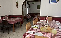 Nonna Maria's Place inside