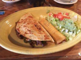 Mariachi's Mexican Grill food