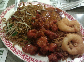 Tong Fong Low Charlie's Chopsuey food