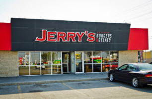 Jerry's Artisan Burgers And Gelato outside