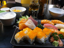Thai Et Sushi food