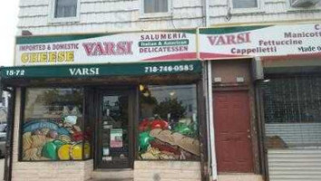 Varsi Deli outside