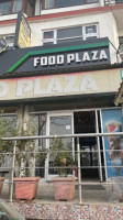 Food Plaza outside