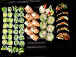 Takeasy Sushi inside