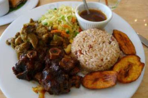 Eve's Caribbean Soul Food food
