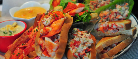 Quincy's Original Lobster Roll food