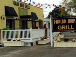 Parlor House Grill outside