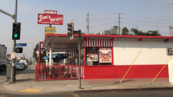 Jim's Burgers outside