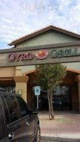 Gyro Grill outside