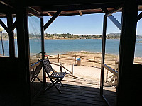 Lago Pinar outside