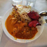 Ruchi Indian Cuisine food
