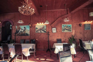 Restorant Gjahtari inside