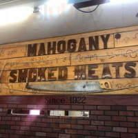 Mahogany Smoked Meats outside