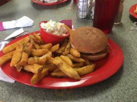 Mountain Hideaway And Tavern food