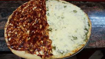 Daleo's Pizza And Italian food