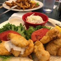 Mangolia St Seafood And Grill food
