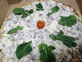 360 Pizza Gourmet food
