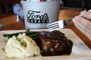 Ford's Garage food