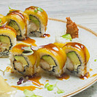 Sushi Green food