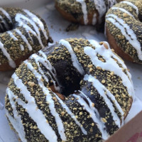 Duck Donuts Made To Order Donuts And Thrifty Ice Cream food