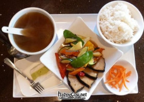 Ren Dao Asian Vegetarian food